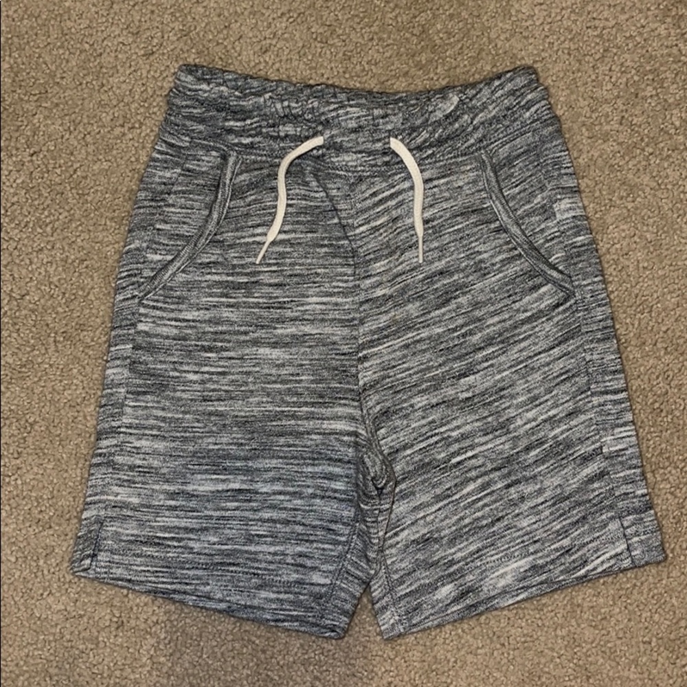 GAP shorts